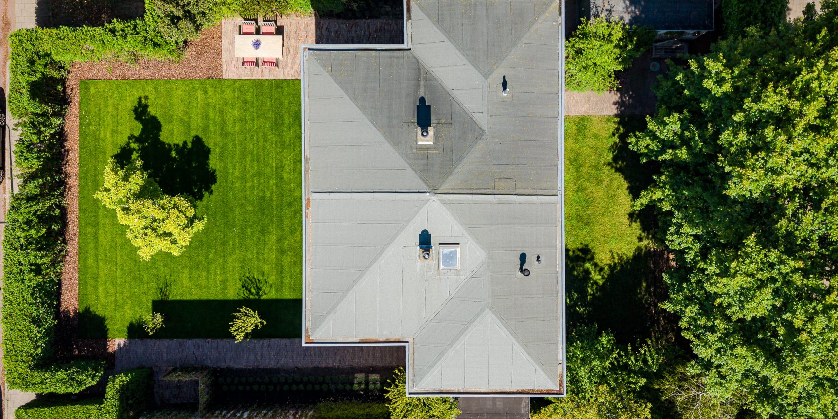 277701916.jpg