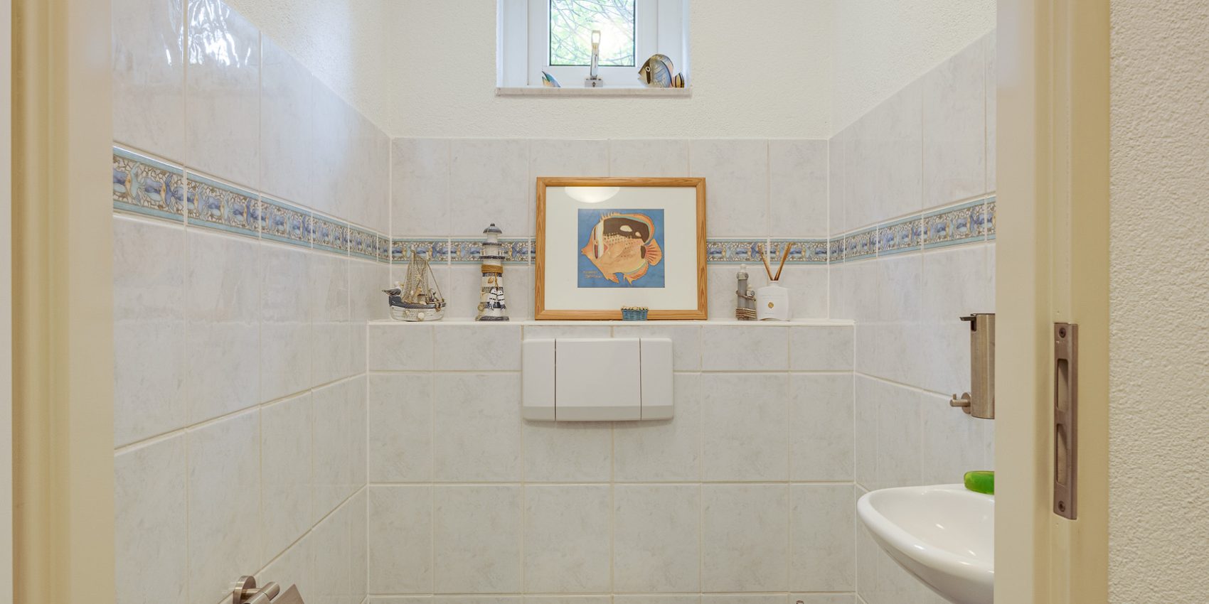279864050.jpg