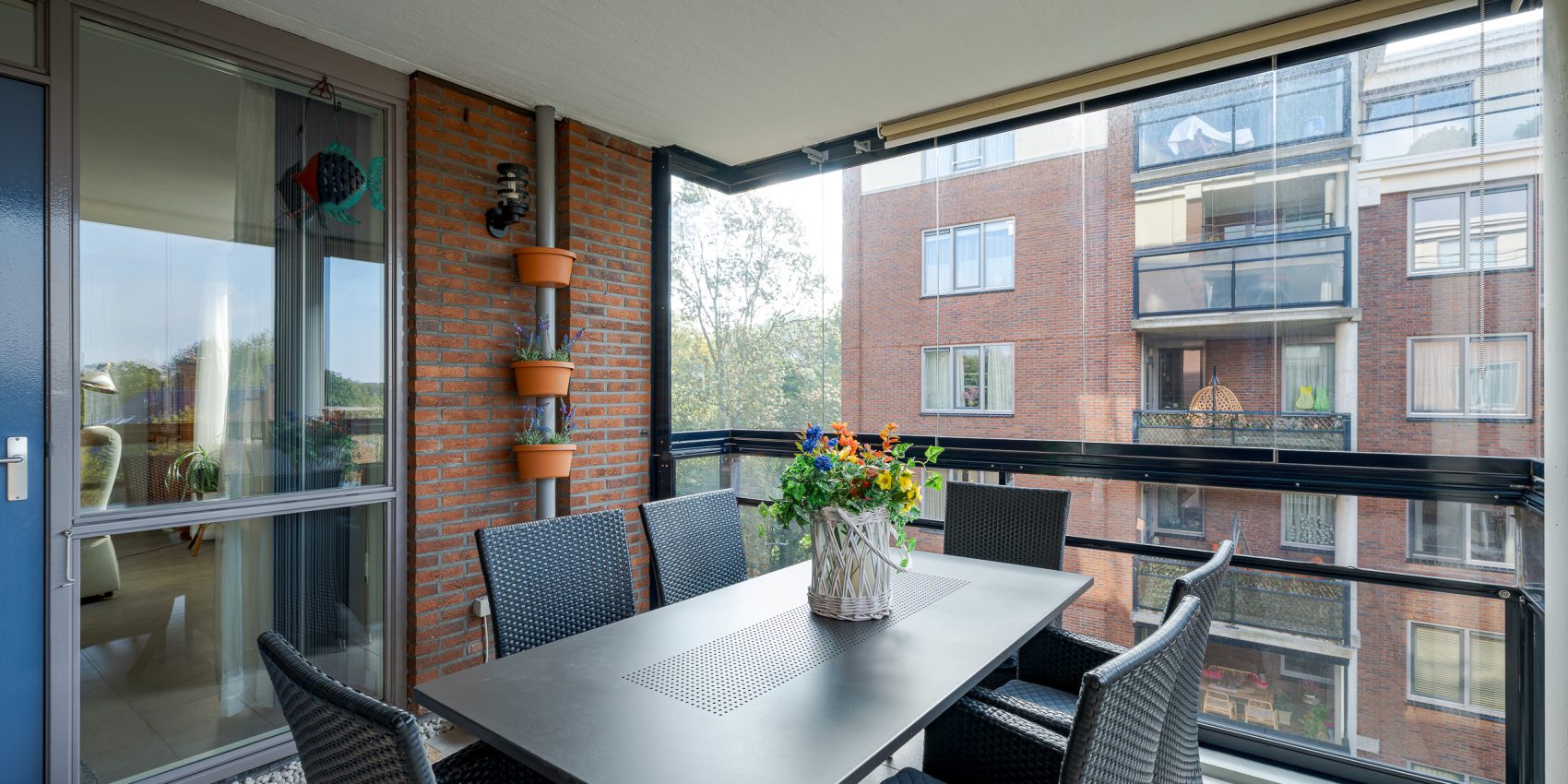 296120395.jpg